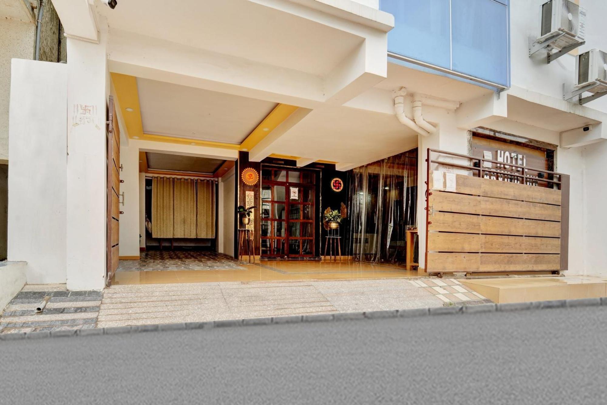 Hotel O Arvind Inn Danapur Bagian luar foto