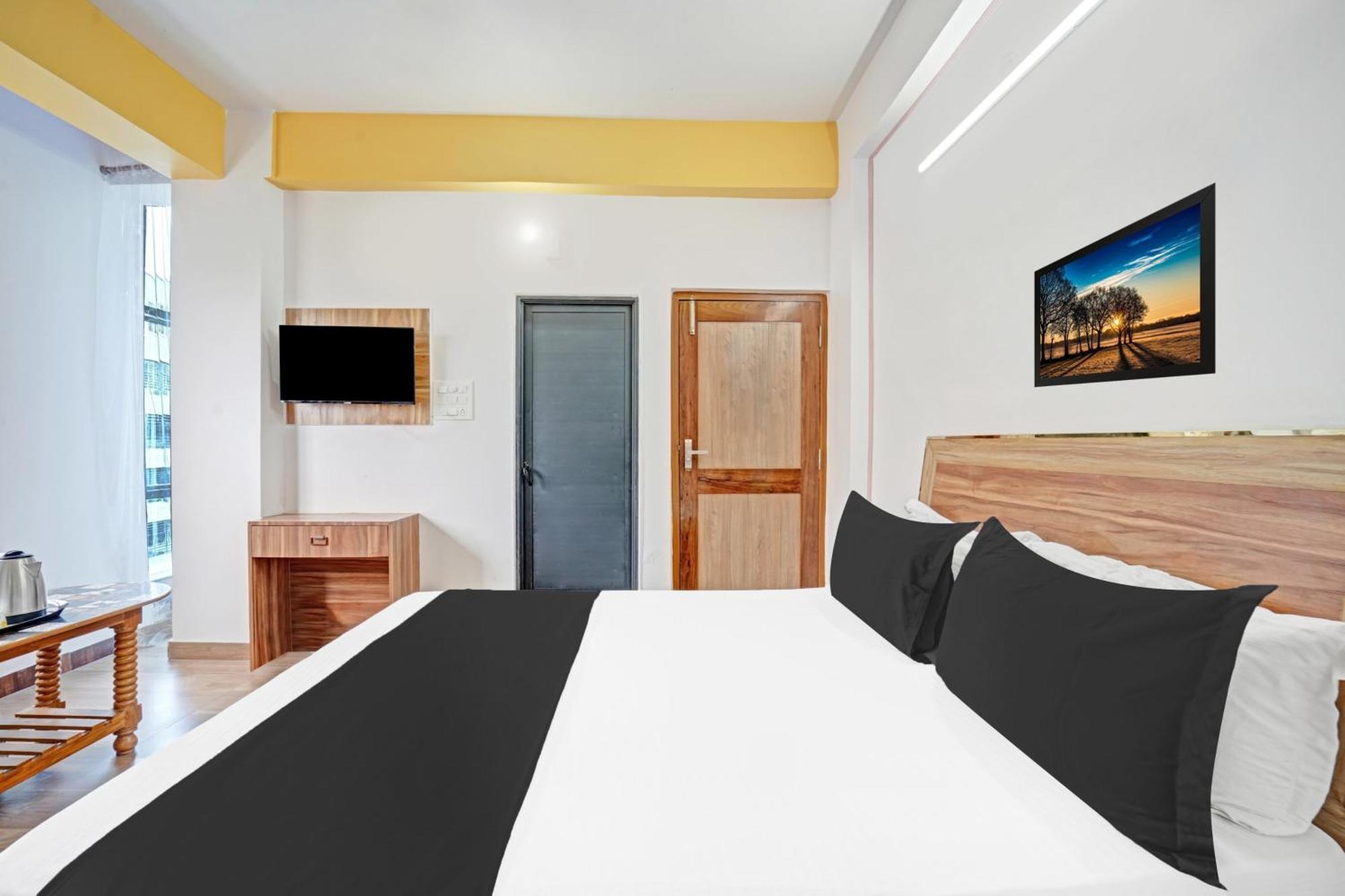 Hotel O Arvind Inn Danapur Bagian luar foto