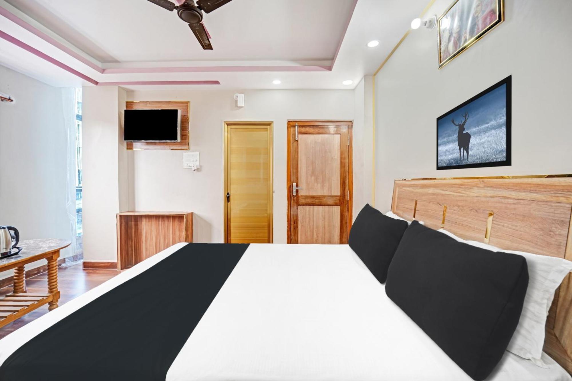 Hotel O Arvind Inn Danapur Bagian luar foto